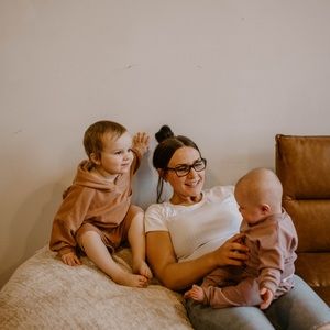 Meet your Posher, Dominique